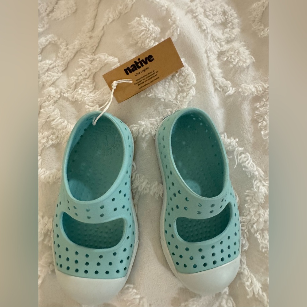 Native Kids Aqua Blue Water Shoes